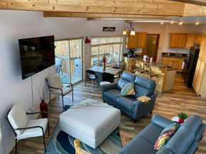 Another Level Mountain View Retreat
